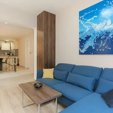 Apartment Keko Supetar