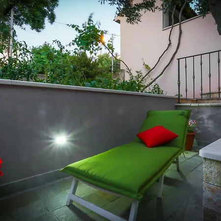 Apartment Keko Supetar